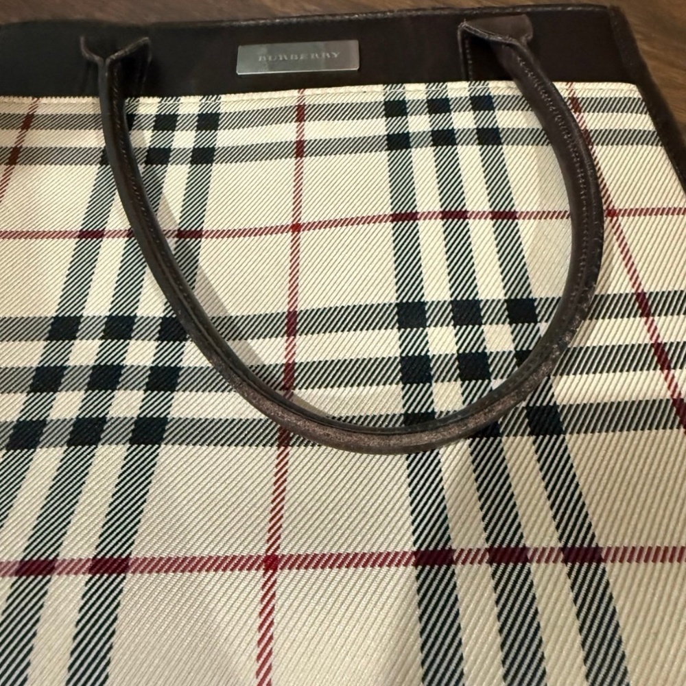 Burberry Handbag - Picture 9 of 9